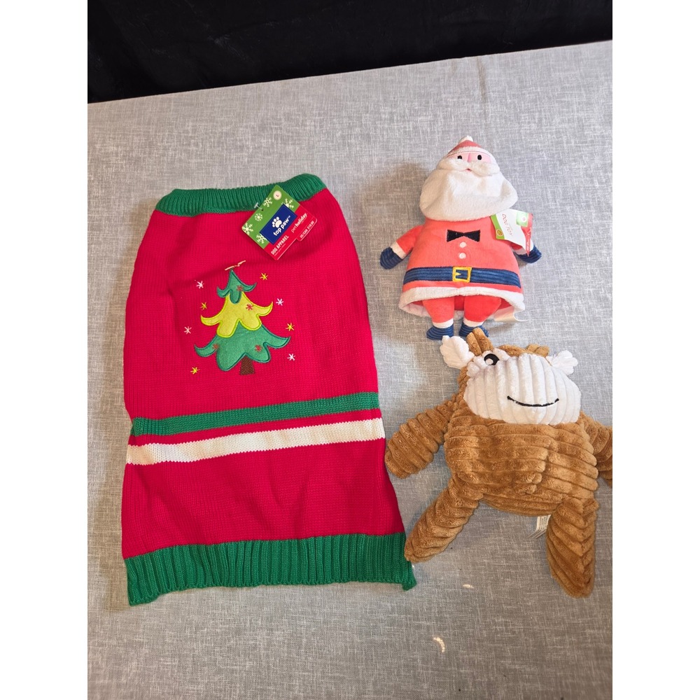 Top Paw Pet Holiday Dog Sweater Large Red Christmas Tree & 2 Plush Toys NWT